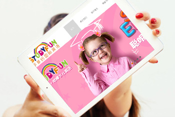 �˳�ѧ��׹���Ӣ��